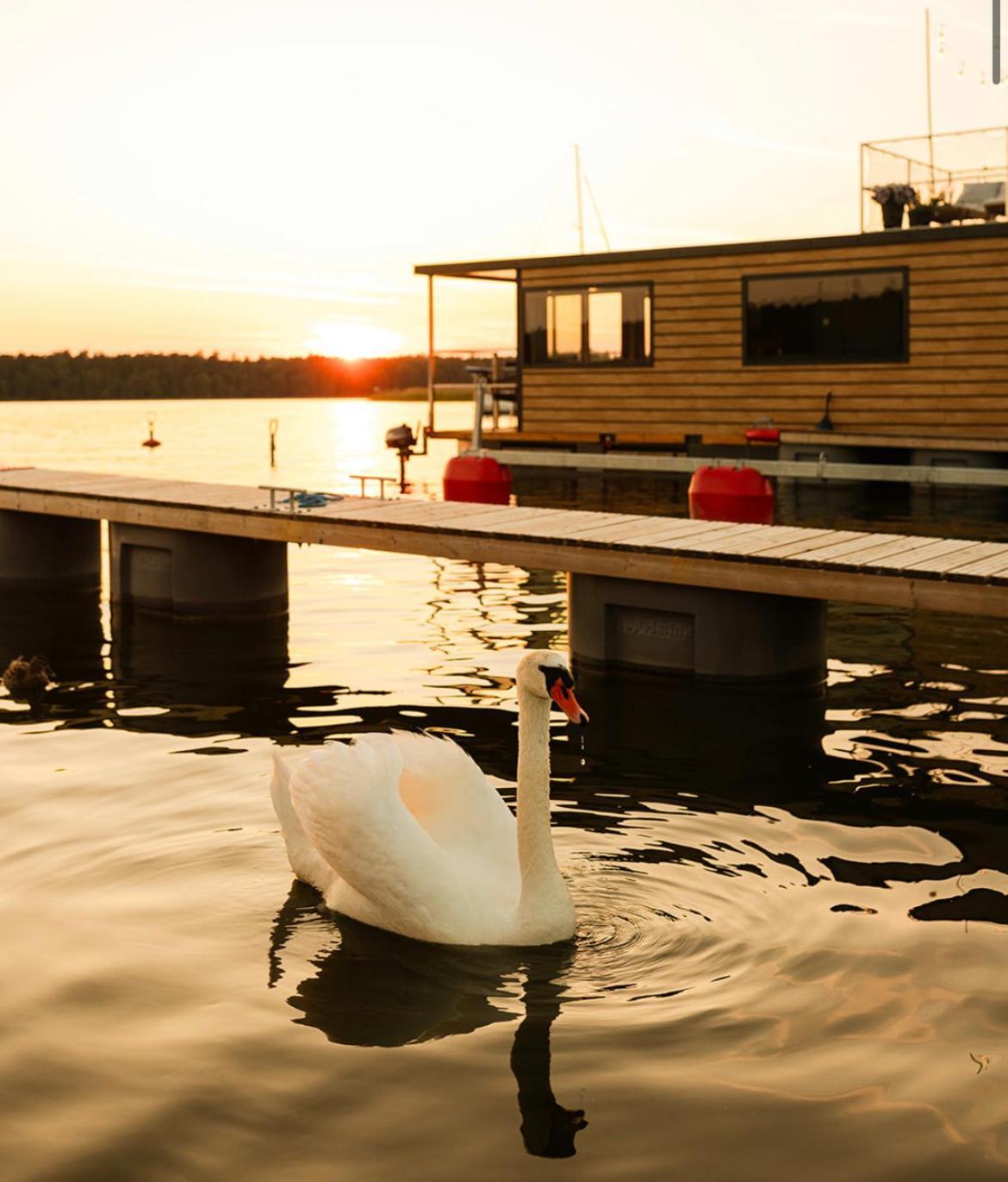 Domek Na Wodzie - Houseboat -Sauna, Taras Na Dachu, Dwie Sypialnie Mikołajki Eksteriør bilde