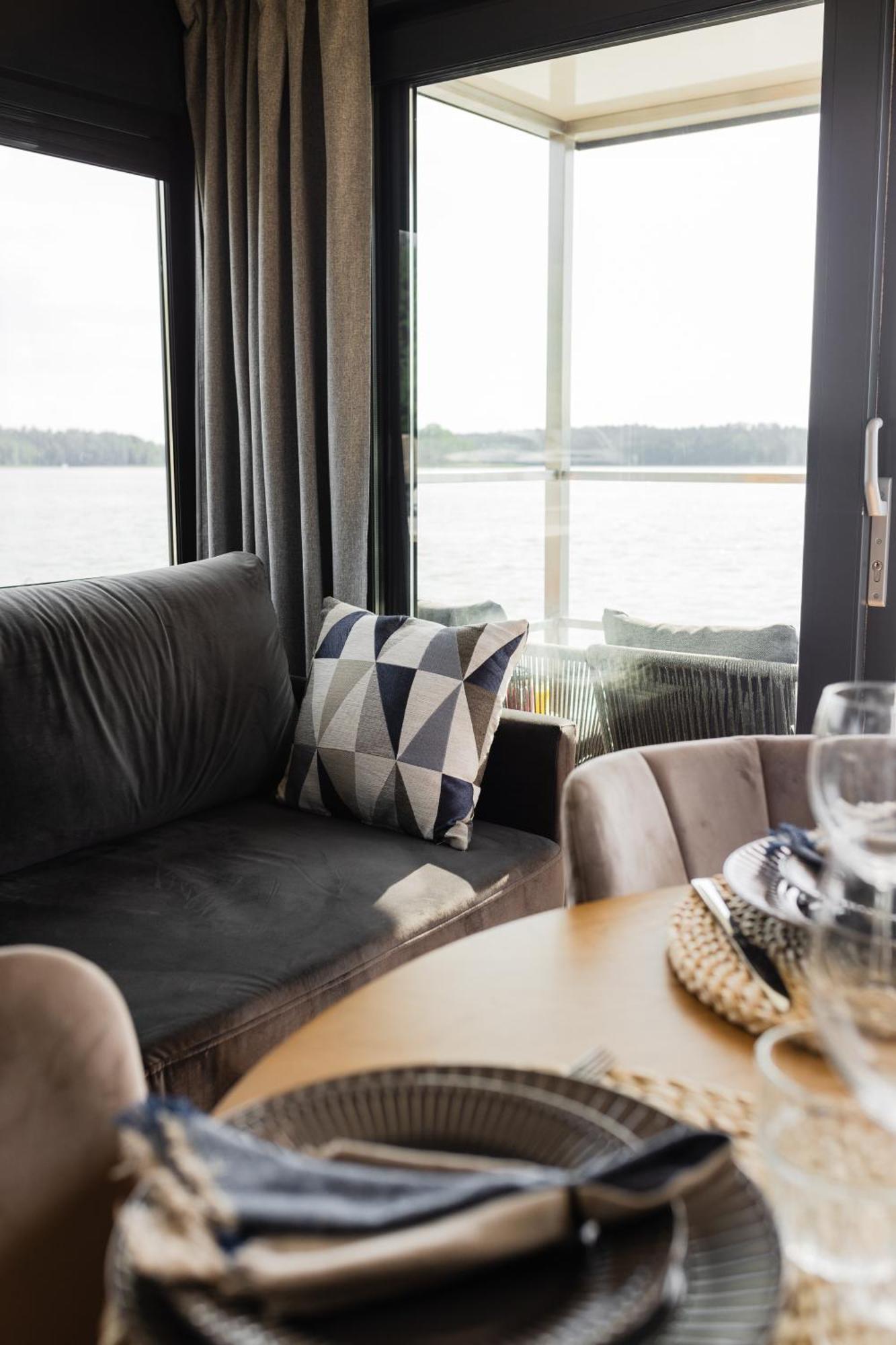 Domek Na Wodzie - Houseboat -Sauna, Taras Na Dachu, Dwie Sypialnie Mikołajki Eksteriør bilde