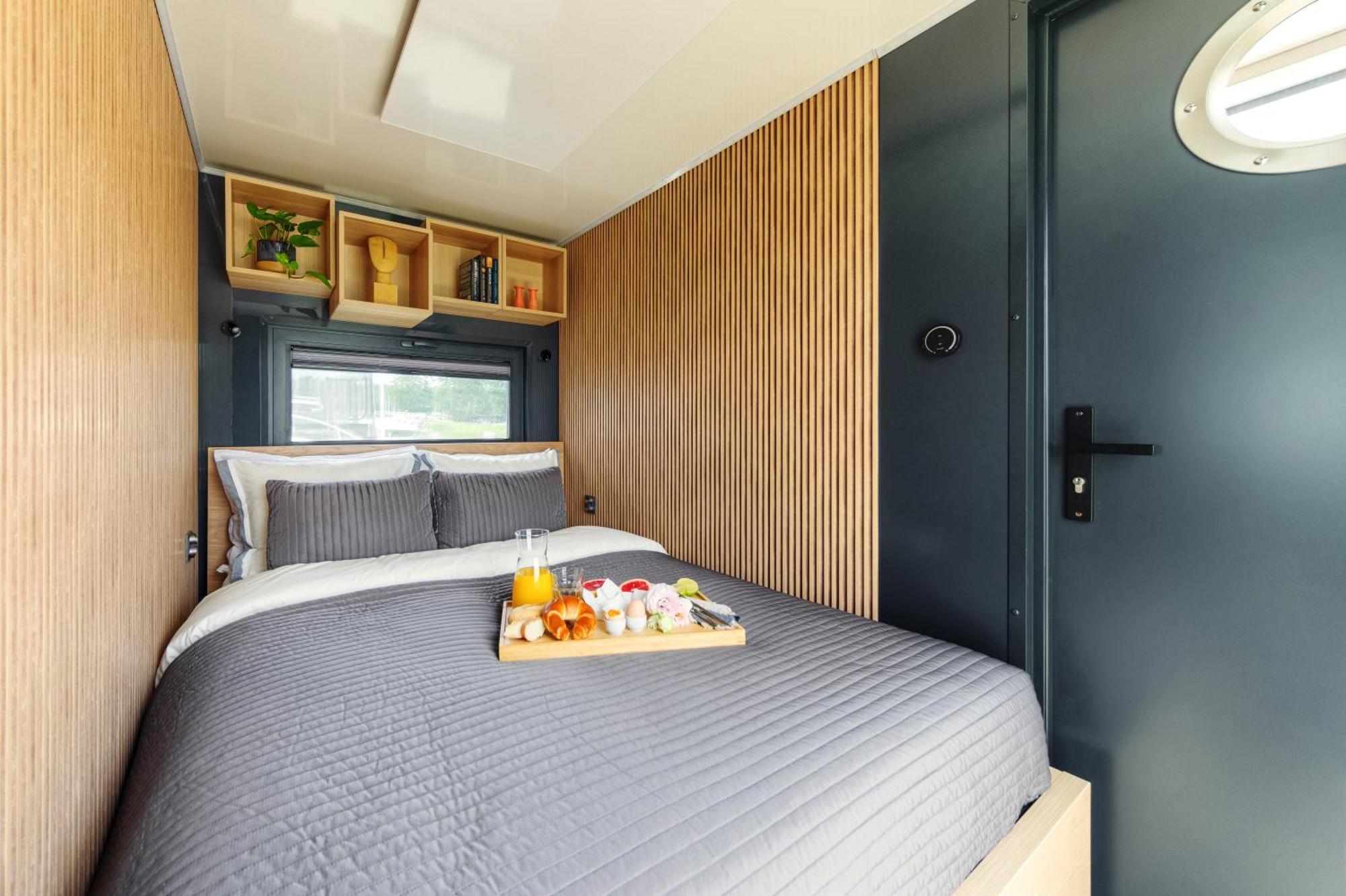 Domek Na Wodzie - Houseboat -Sauna, Taras Na Dachu, Dwie Sypialnie Mikołajki Eksteriør bilde