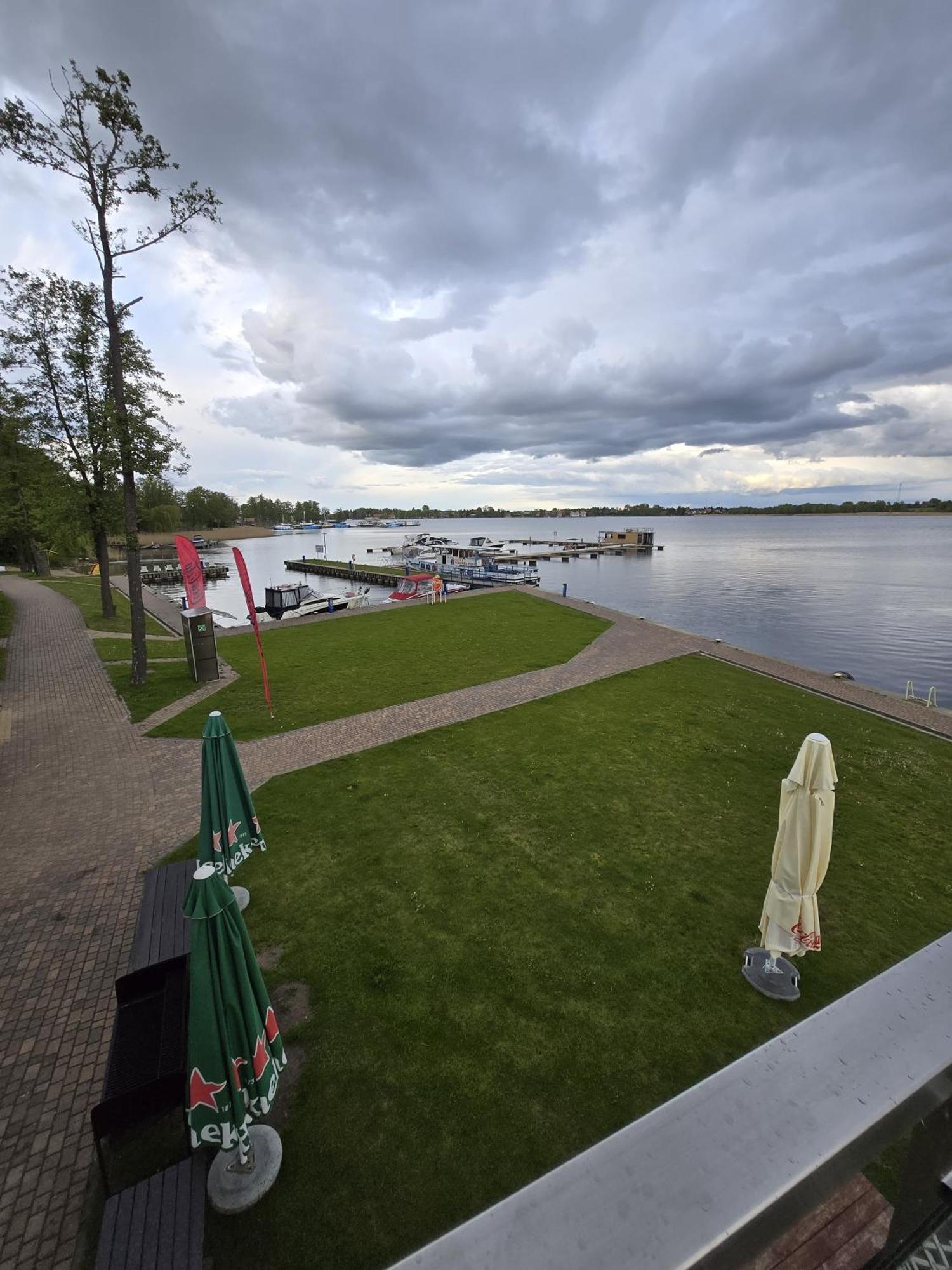 Domek Na Wodzie - Houseboat -Sauna, Taras Na Dachu, Dwie Sypialnie Mikołajki Eksteriør bilde