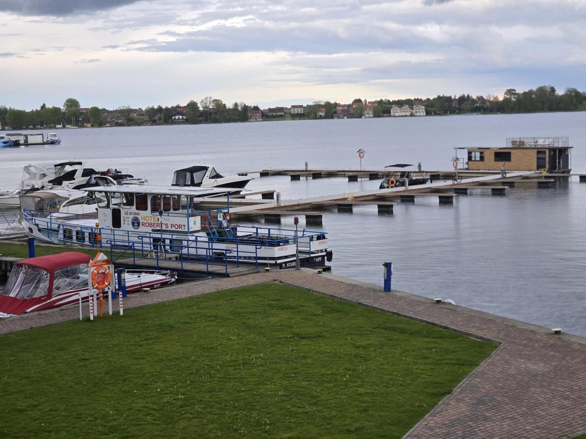 Domek Na Wodzie - Houseboat -Sauna, Taras Na Dachu, Dwie Sypialnie Mikołajki Eksteriør bilde